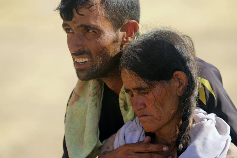 Cong dong nguoi Yazidi: Bi IS truy buc va vung len danh tra-Hinh-8